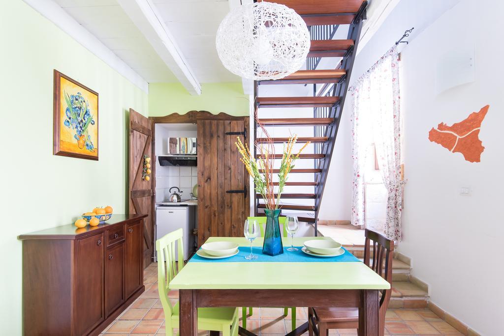 La Gorgone Ortigia Apartments Syracuse Ngoại thất bức ảnh